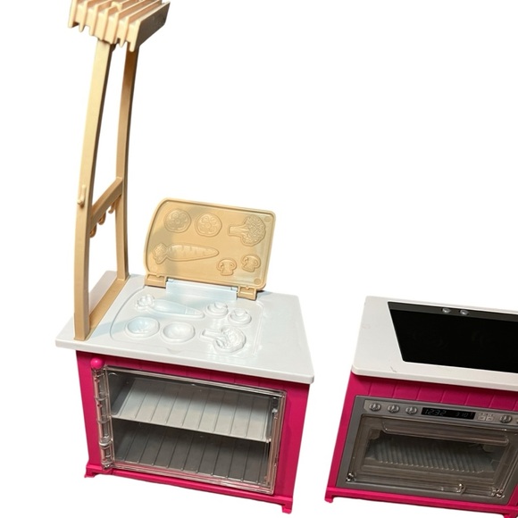Barbie Light Up Sounds Oven Stove Grill Ultimate Kitchen Pink Lot furniture - Picture 6 of 8